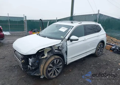 2019 Volkswagen Tiguan 2.0T Sel Premium/2.0T Sel Premium R-Line z USA, uszkodzony, nr VIN 3VV4B7AX7KM059385